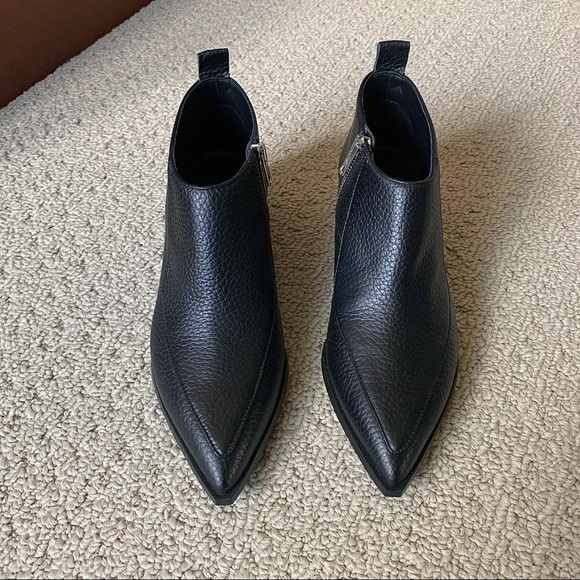 Everlane Boss Bootie Black - Picture 3 of 8